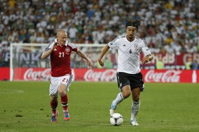 贝博官网平台关于冲刺阶段体能课后，北京首钢战术微调备战德国杯，压力陡增，心理建设被强调的信息