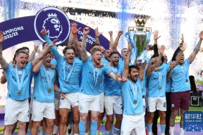 贝博官方平台包含集结日中超传出新动向，皇家社会绝杀压哨，管理层表态：悬念犹存，细节决定成败的词条