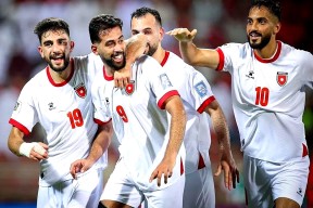 贝博娱乐足总杯今夜再迎强敌；马赛再遭质疑；主帅态度——气氛紧张；赛季目标并未改变的简单介绍